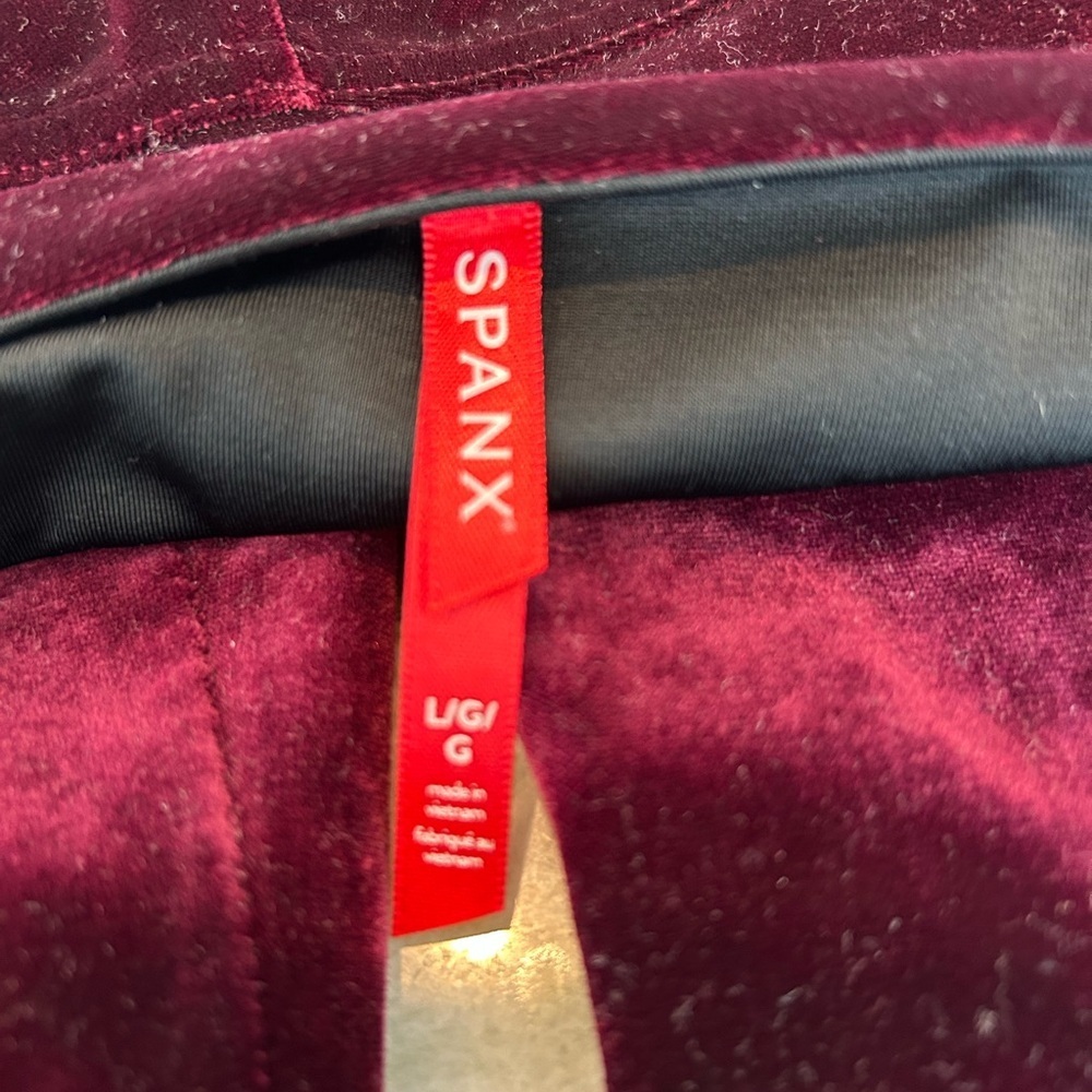 SPANX Burgundy Velvet Leggings, size L (need lint brush/GUC) - Picture 2 of 4